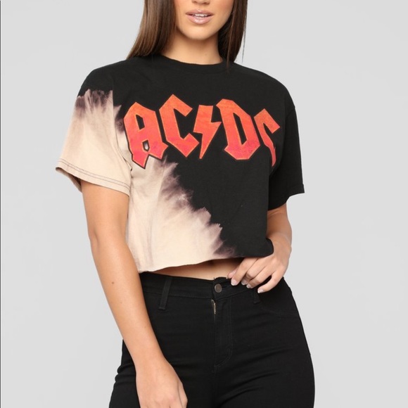 Tops - NWOT AC/DC graphic cropped tee